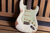 Fender Custom Shop 1960 Stratocaster Heavy Relic Aged Olympic White-1.jpg